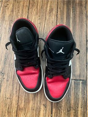 Nike Air Jordan Low Top Sneakers - Black/Red